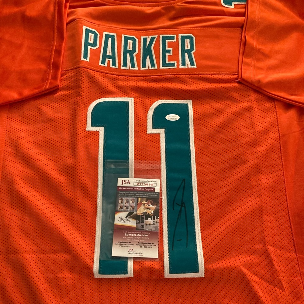 Davante Parker autographed custom Miami Dolphins jersey in XL